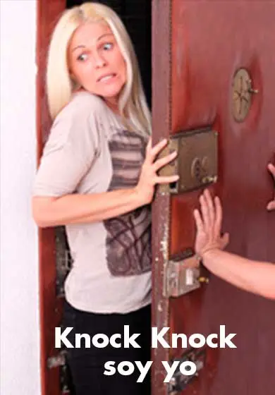 Cartel de Knock Knock soy yo