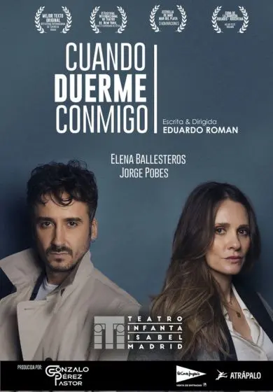Cartel de Cuando duerme conmigo
