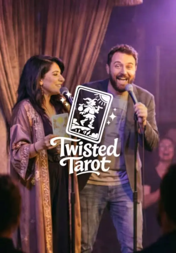 Cartel de Twisted Tarot: Donde la comedia se une al destino y a los secretos del tarot